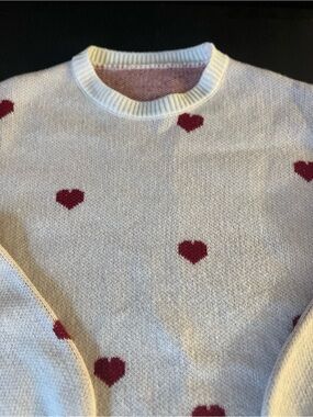 Cream Heart-Print Crewneck Sweater - Women